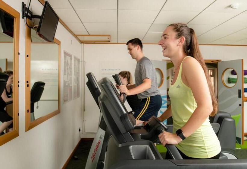 호텔 Roffey Park Institute