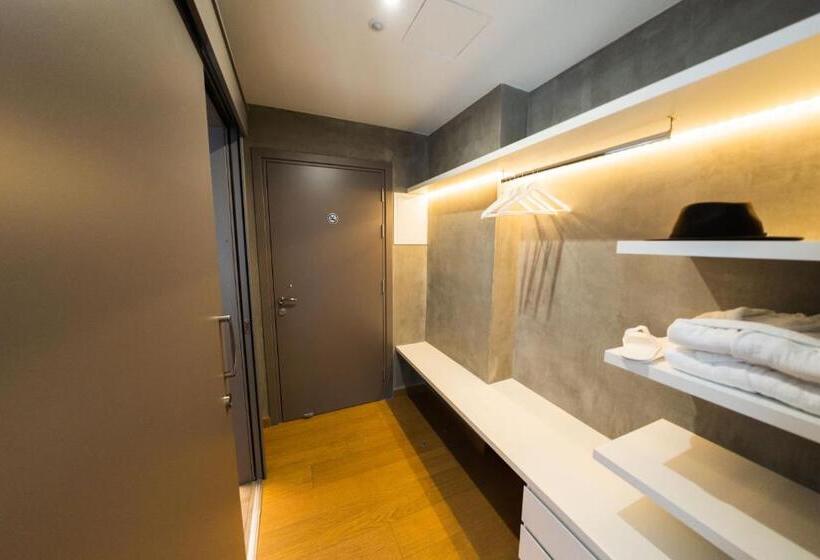 בית מלון כפרי Urban Habitat Executive Suites