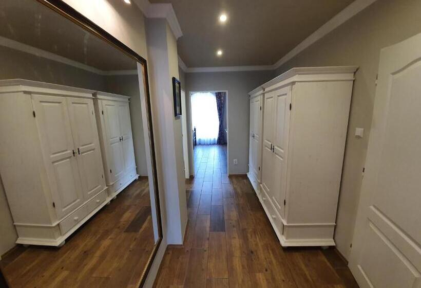 Lesní Hotel Peršlák