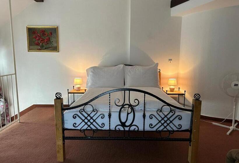 Lesní Hotel Peršlák