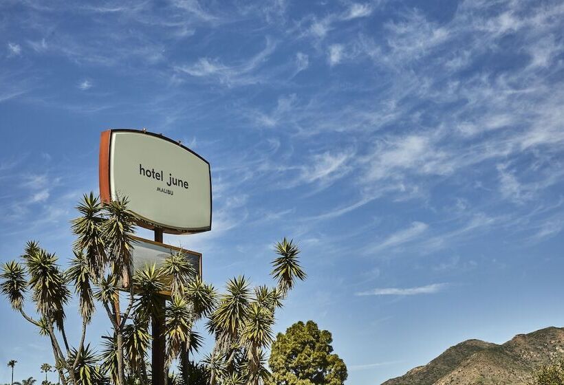 فندق على الطريق June Malibu