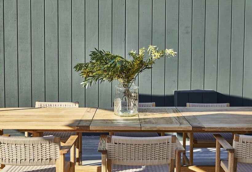 فندق على الطريق June Malibu