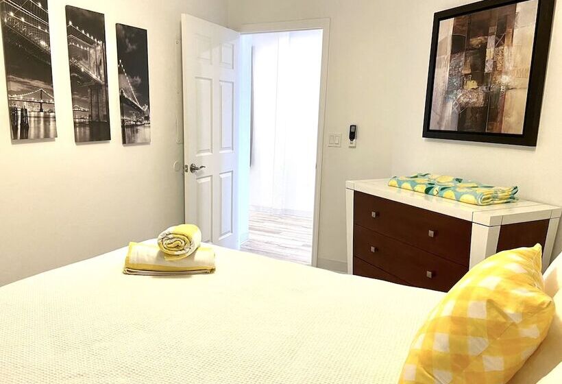 מוטל Organic Beach Retreat