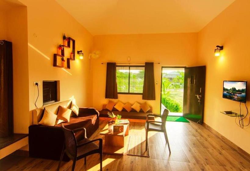 Olive Resort   Sillari Pench