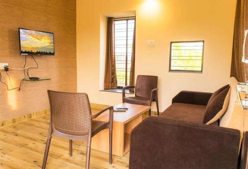 Olive Resort   Sillari Pench