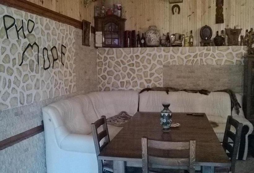 膳宿费 Albena Guest House