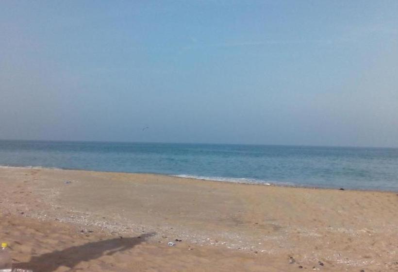 膳宿费 Albena Guest House