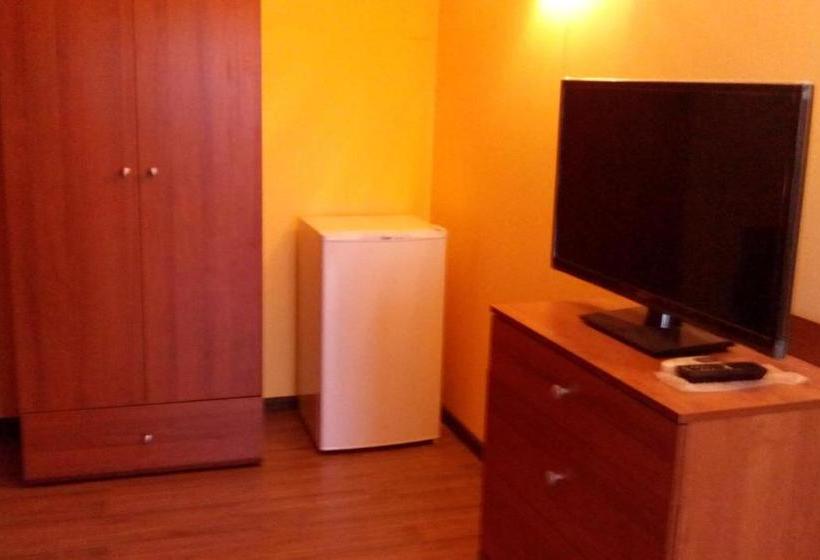 膳宿费 Albena Guest House