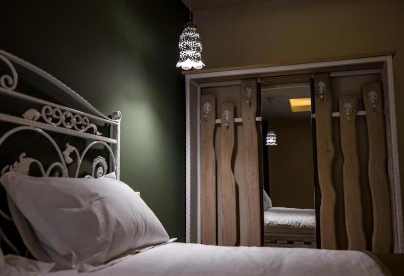 膳宿费 Casa Iustin