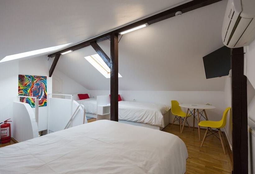 ペンション Casa Ris