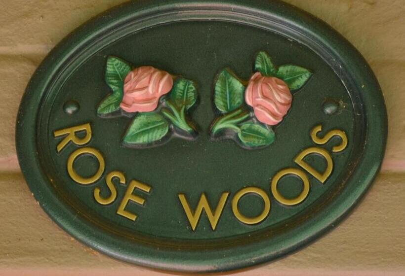 פנסיון Dusk To Dawn Garden Court Burgersdorp