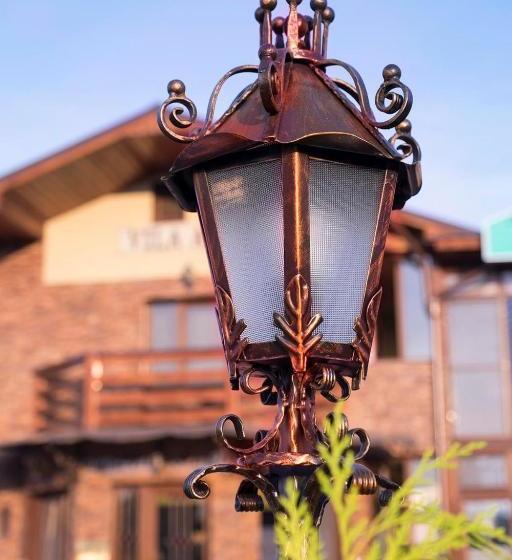 膳宿费 Marliv Complex