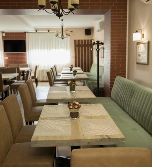 פנסיון Bello Lounge