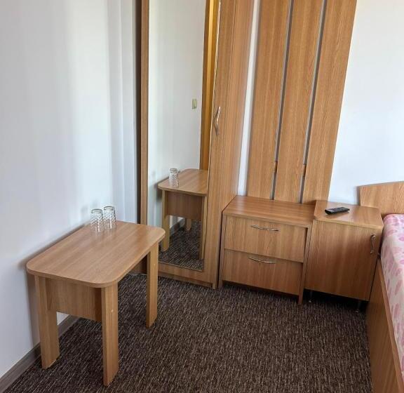 Pensiunea Floare De Colt