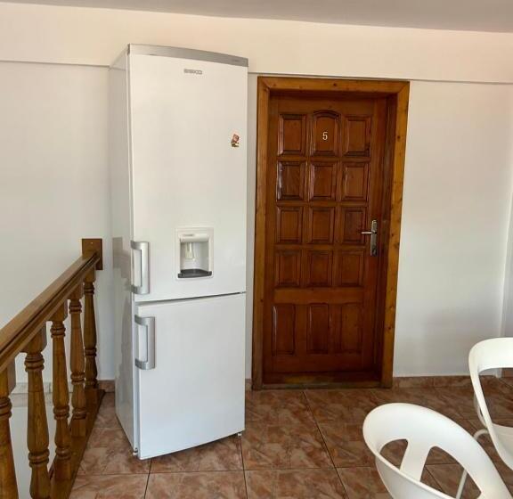 Pensiunea Floare De Colt