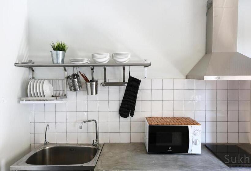 Sukh Serviced Apartment