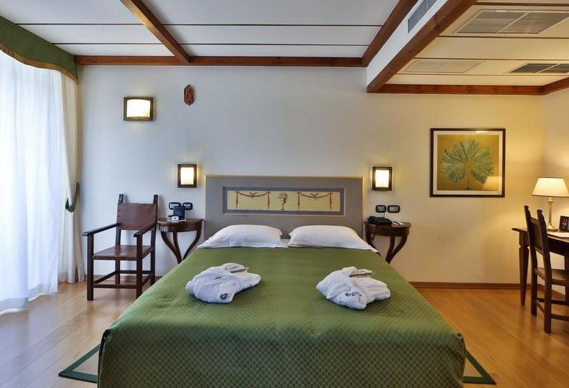 בית מלון כפרי Palace