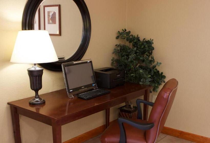 Candlewood Suites Champaign Urbana University Area, An Ihg