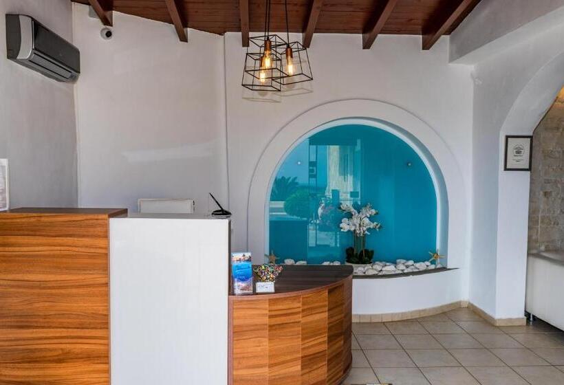 Frida Apartments