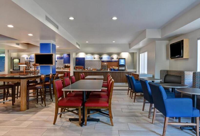 Holiday Inn Express Hotel & Suites Anderson I 85   Hwy 76, Exit 19b, An Ihg