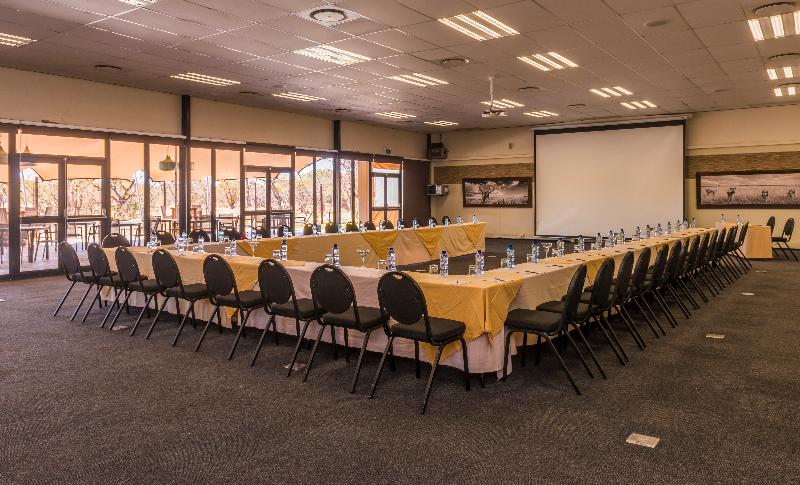 هتل The David Livingstone Safari Lodge & Spa