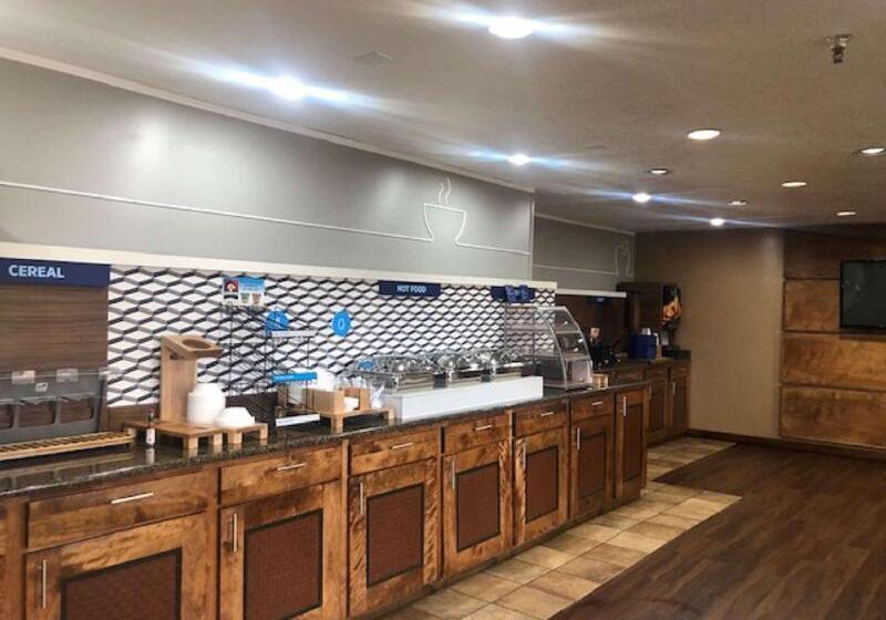 Отель Albuquerque I40 Eubanks