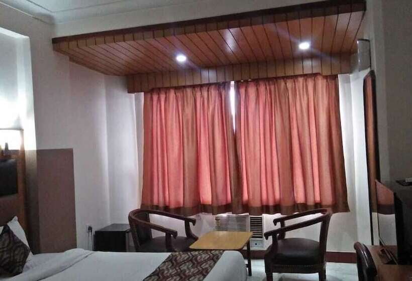 هتل Ambarish Grand Residency