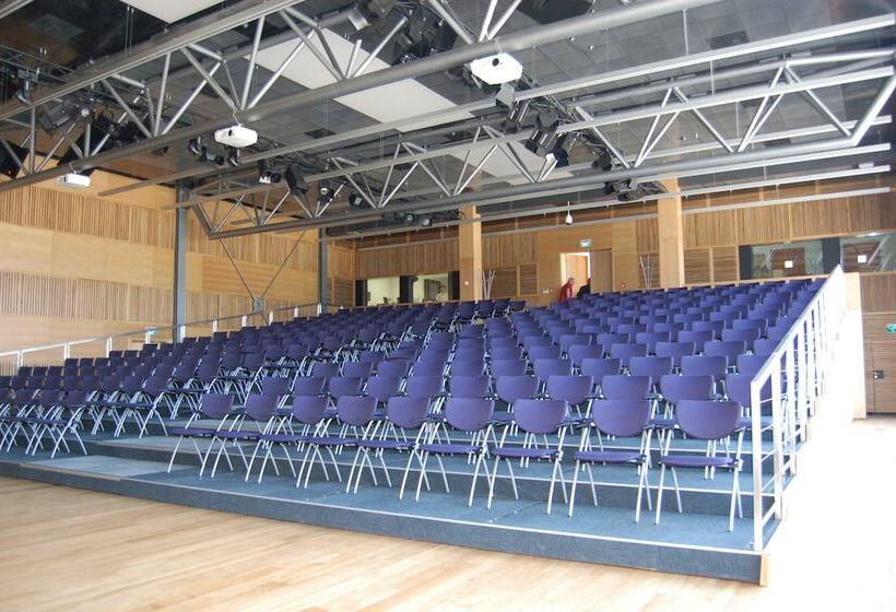 酒店 Aquacity Mountain View