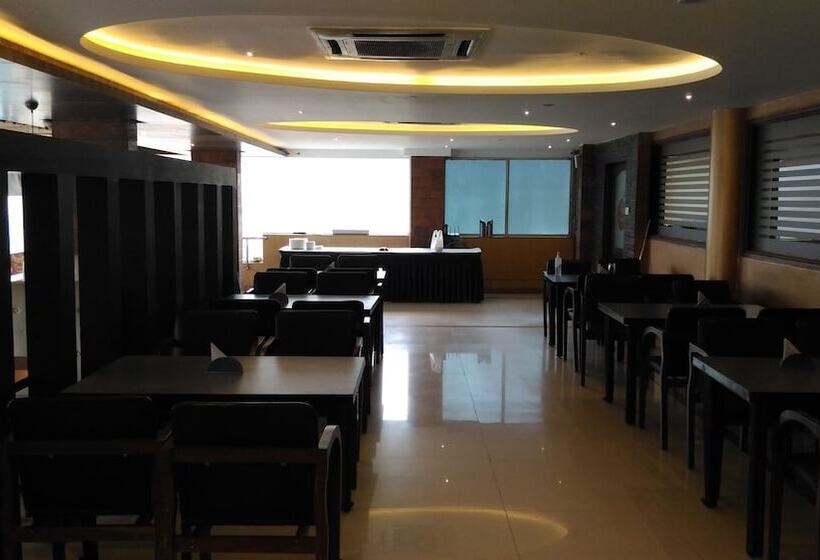 Отель Aroma Classic Days