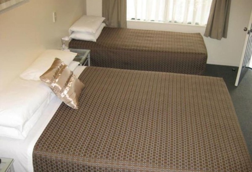 בית מלון כפרי Asure Cooks Gardens Motor Lodge