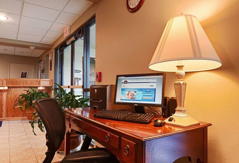 فندق Best Western Brookfield