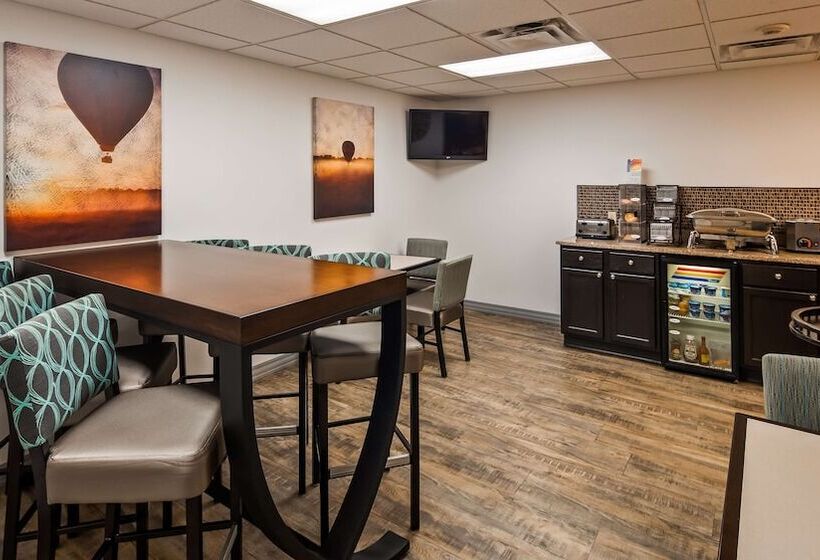 Отель Best Western Brookfield