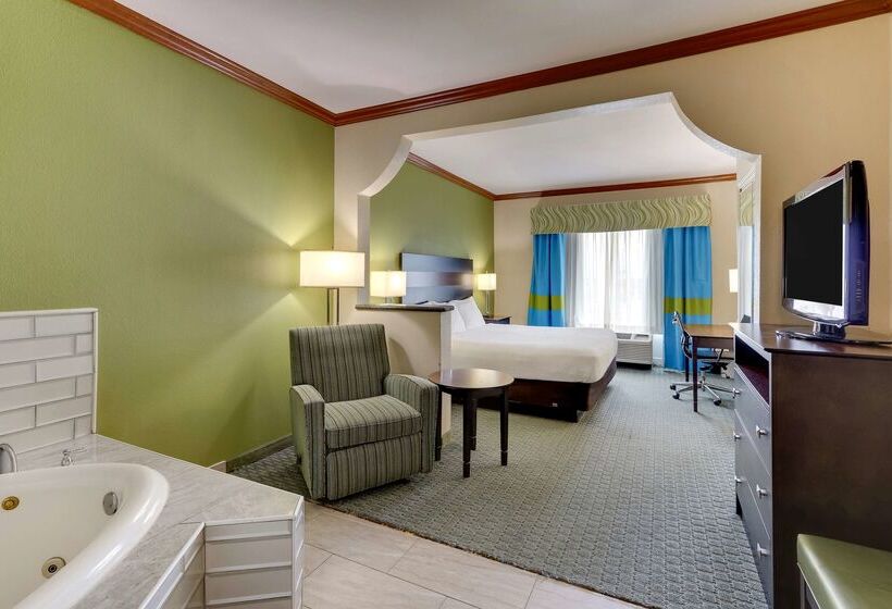 فندق Comfort Inn & Suites