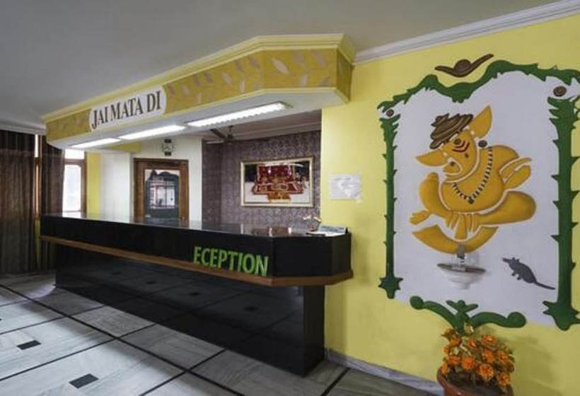 호텔 Bhawani International