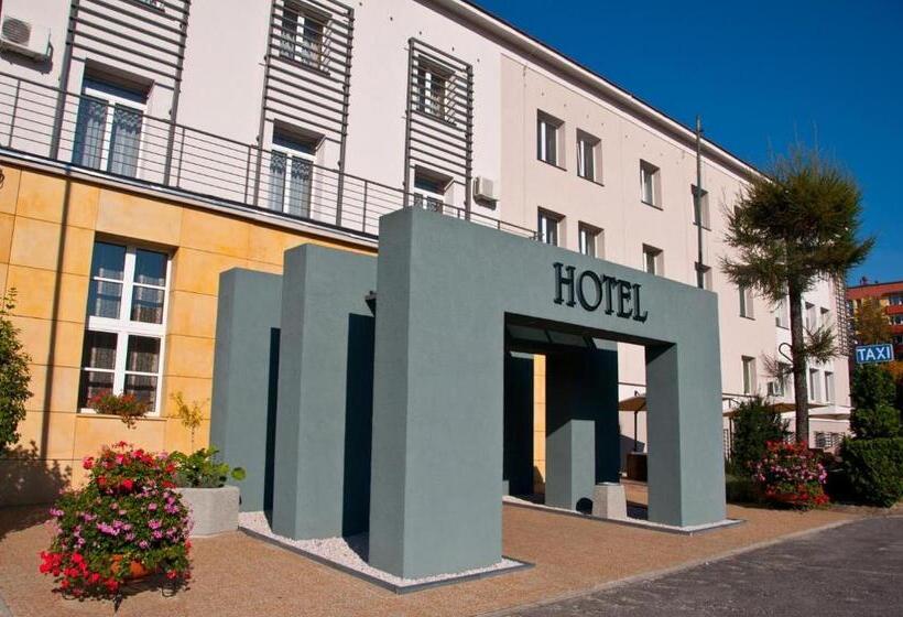 בית מלון כפרי Brojan