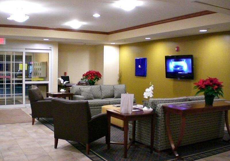 فندق Candlewood Suites Aurora Naperville, An Ihg