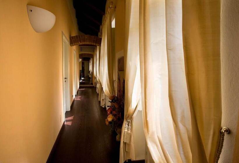 فندق Cascina Di Corte