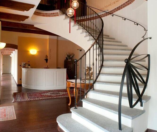 فندق Cascina Di Corte