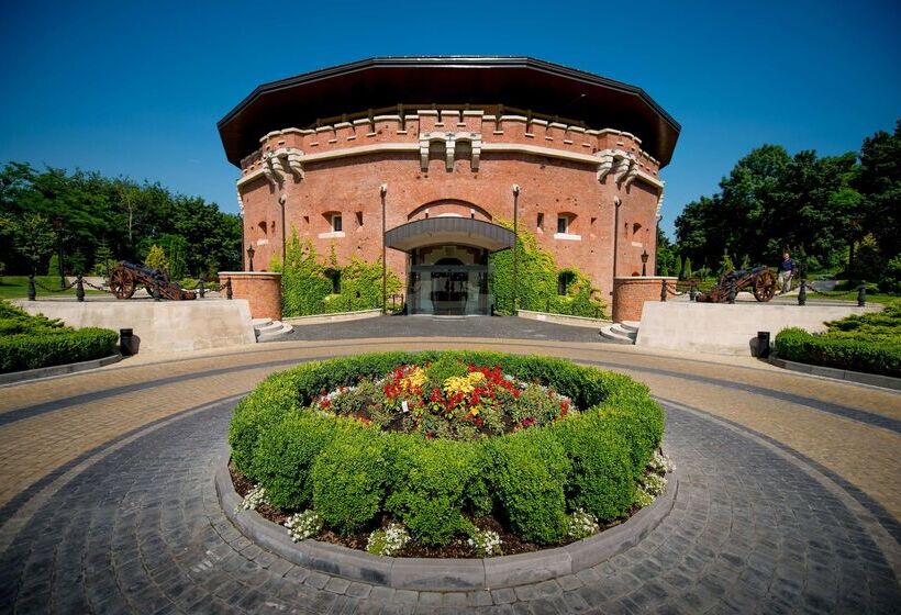 هتل Citadel Gastro Boutique