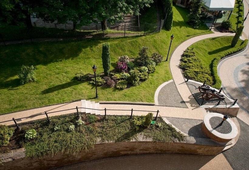 هتل Citadel Gastro Boutique