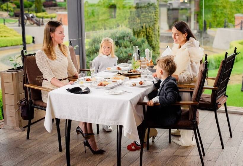 هتل Citadel Gastro Boutique