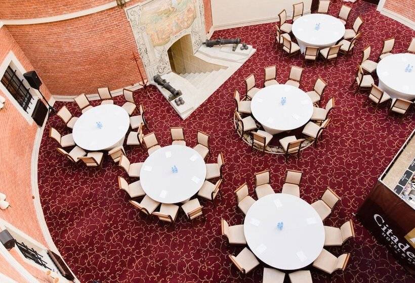 هتل Citadel Gastro Boutique