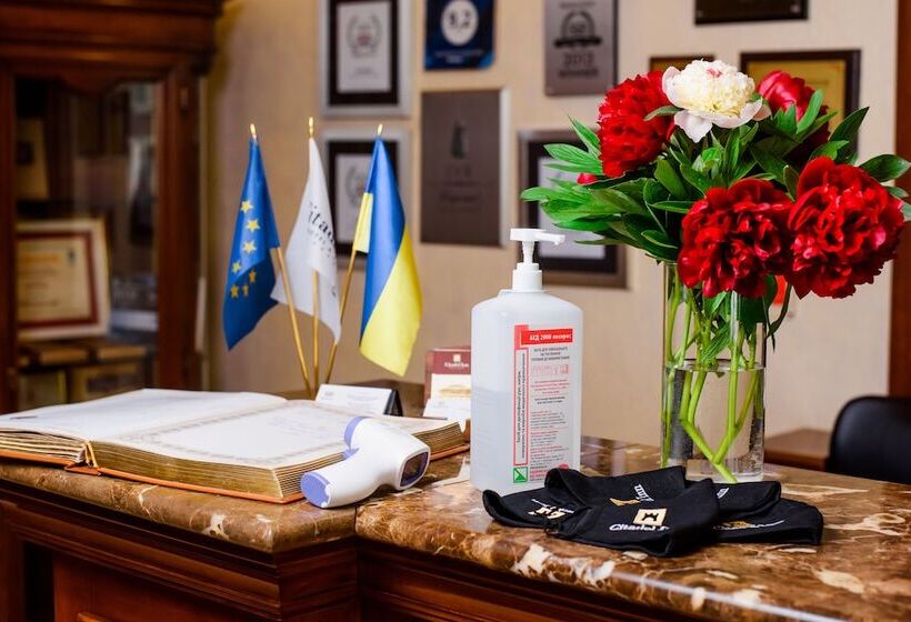 هتل Citadel Gastro Boutique