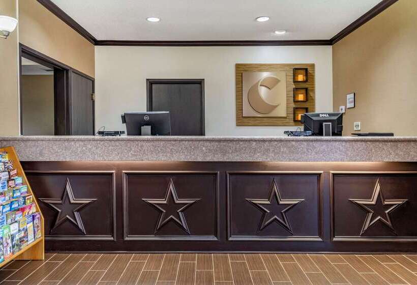 Отель Comfort Inn & Suites Texas Hill Country
