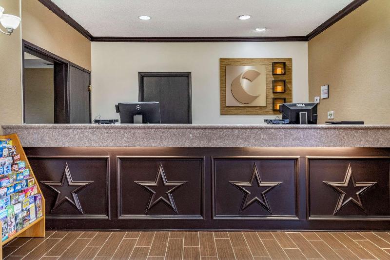 Отель Comfort Inn & Suites Texas Hill Country