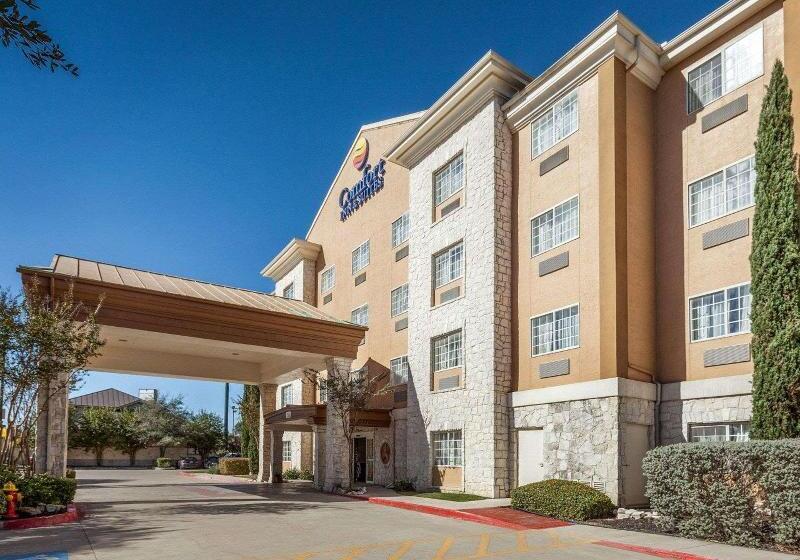 Отель Comfort Inn & Suites Texas Hill Country