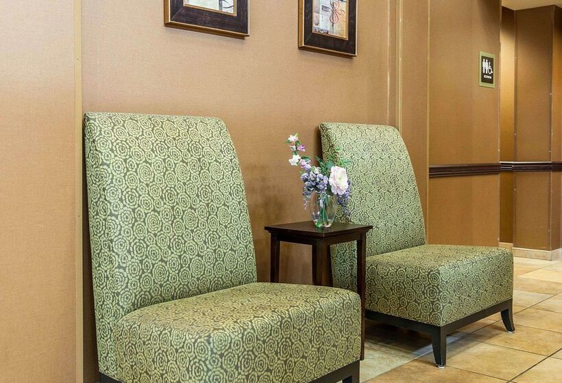 ホテル Comfort Inn Bloomington Near University