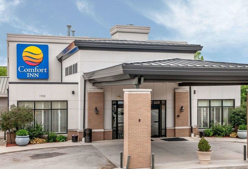 ホテル Comfort Inn Bloomington Near University