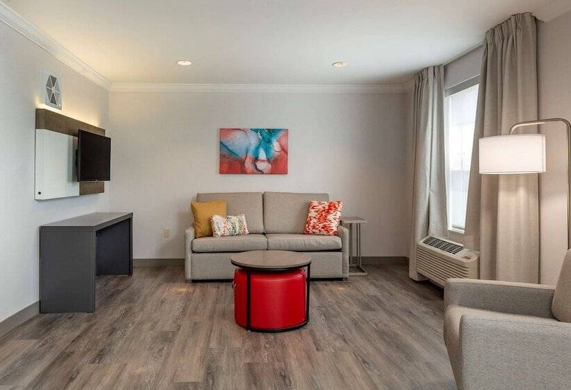 호텔 Comfort Inn & Suites