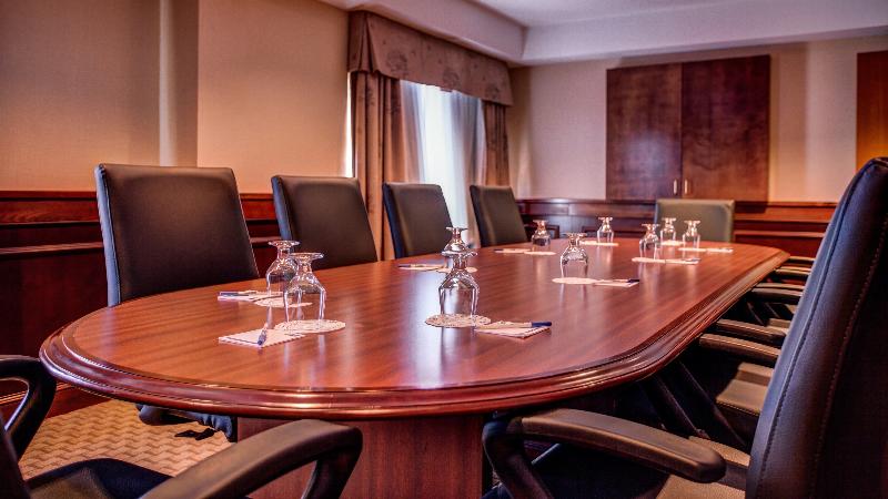 호텔 Comfort Inn & Suites